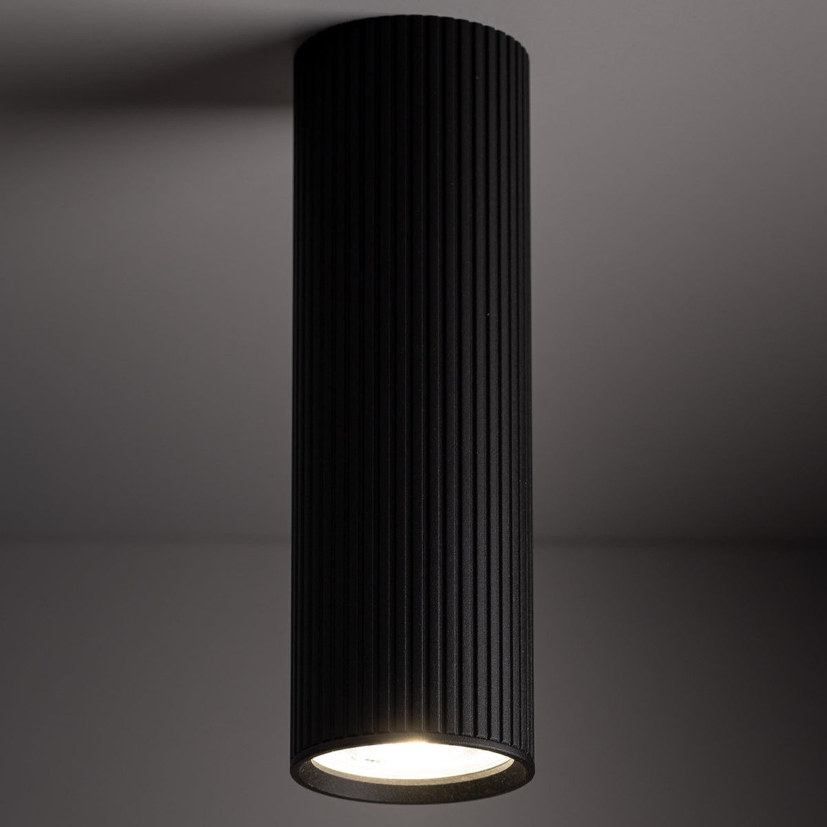 Точкові світильники чорні H-17 cm / H-24 cm GU10 Black Gofre 250840-100005809