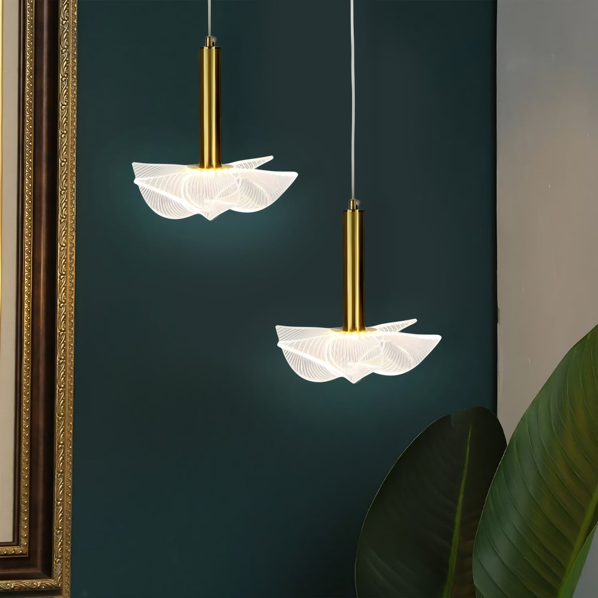 Підвісний світильник золотий з прозорим плафоном Квітка H-24 сm Led Gold + Transparent Flower 250618-100005273