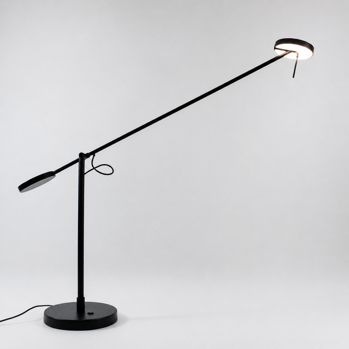 Настільна лампа чорна поворотна H-100 cm W-91 cm Led 10W 3000K Black Slim Groky 260866-100008548
