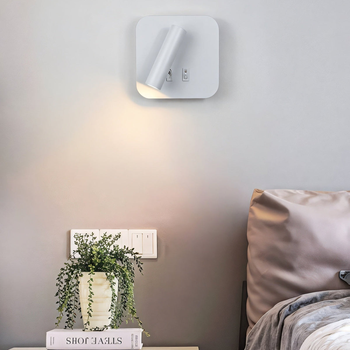 Бра з вимикачем на корпусі Bun tune 10W L-14 cm 4000К White 250476-100004343