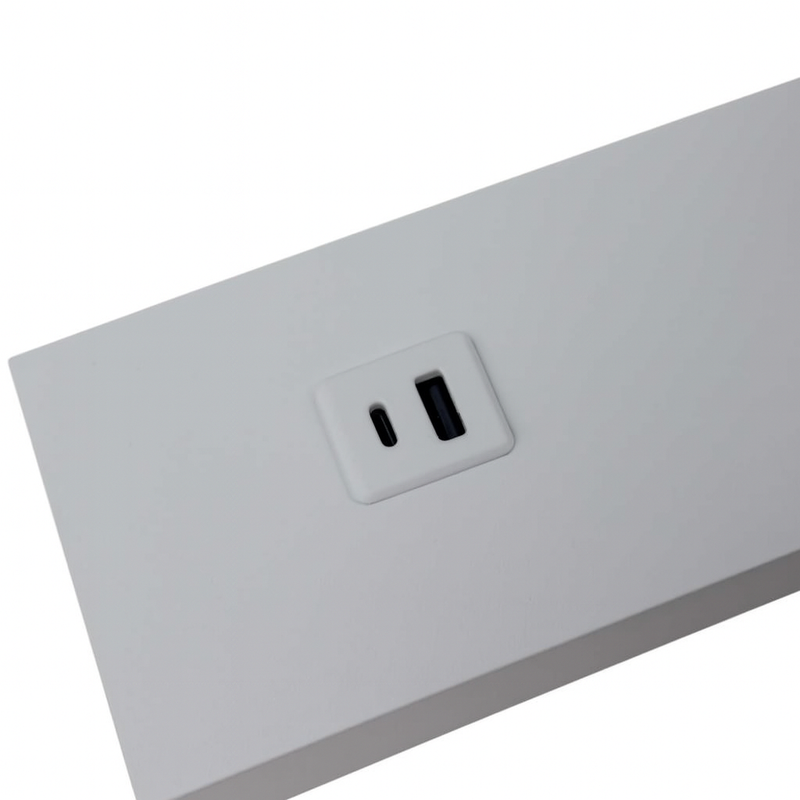 Настінний світильник білий з направленим спотом та роз'ємами на корпусі USB+TYPE-C Led 15W White Spot turn 250960-100006160
