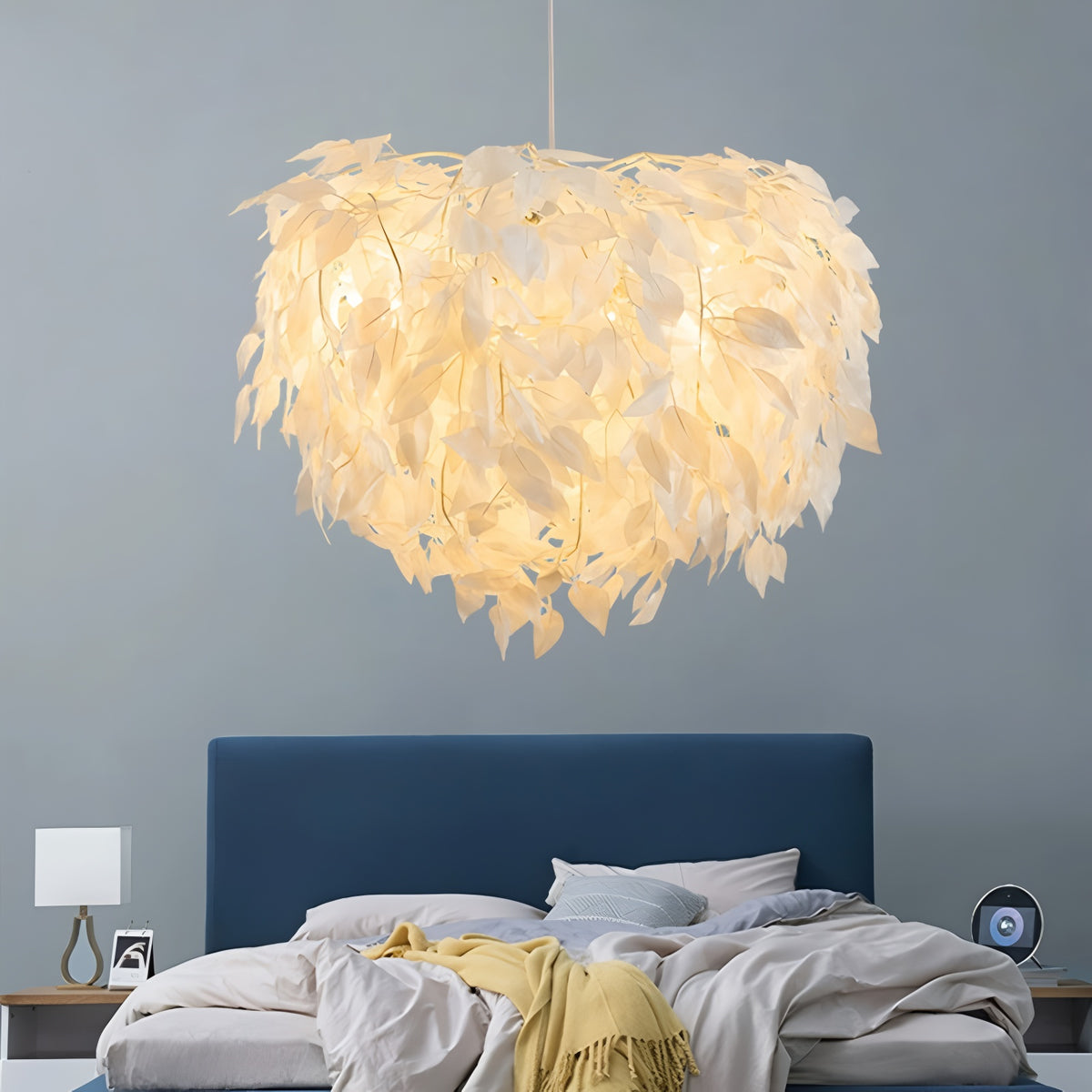 Люстра біла підвісна з декоративним Листям D-60 cm E27x4 White Flora 250618-100005261
