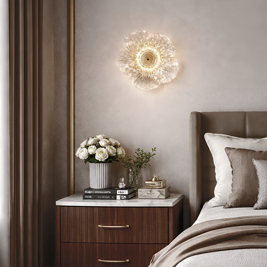 Настінний світильник золотий з прозорим плафоном H-19 cm Led 15W Gold+Transparent Flower 260319-100007688