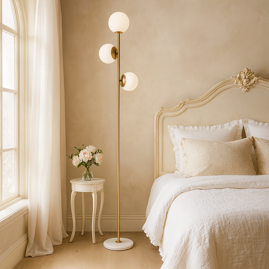 Золотий торшер з білими плафонами H-167 cm Е27x3 лампи Gold + White Pearl floor lamp 251165-100006646