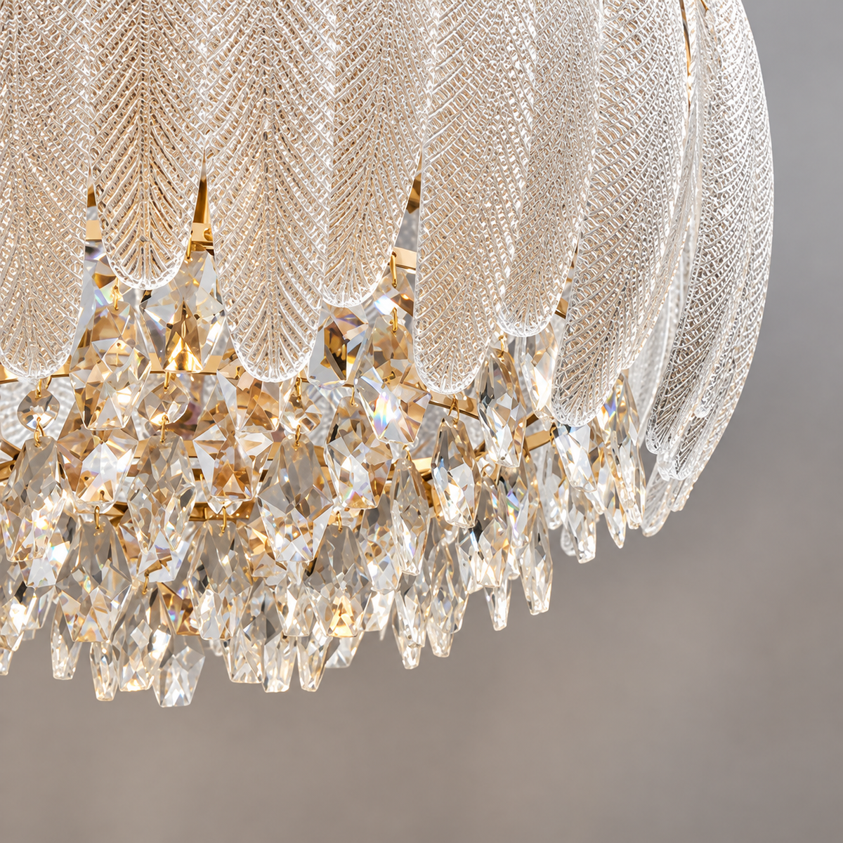 Люстра підвісна золота з оригінальним плафоном D-40 cm / D - 57,5 cm E14 x 12 Gold + Transparent Elodie 260935-100009030