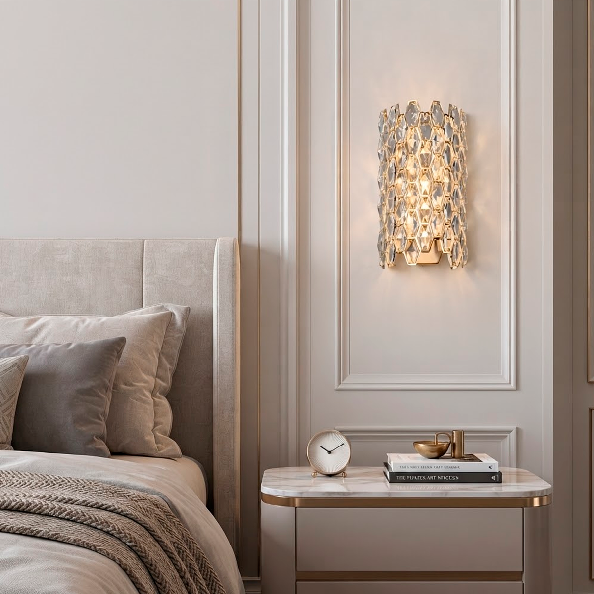 Світильник настінний золотий з кришталевим плафоном H - 30,3 cm Led 18W Gold Crystal Coliseum 260935-100009040