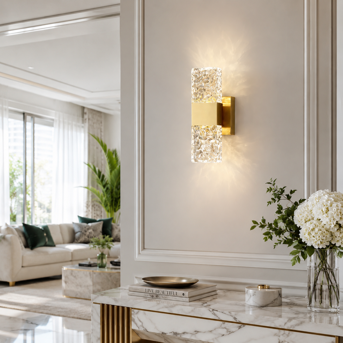 Настінний золотий світильник з прозорим плафоном з фігурного скла H-30 cm Led 6W Gold+Transparent Unit 260319-100007736