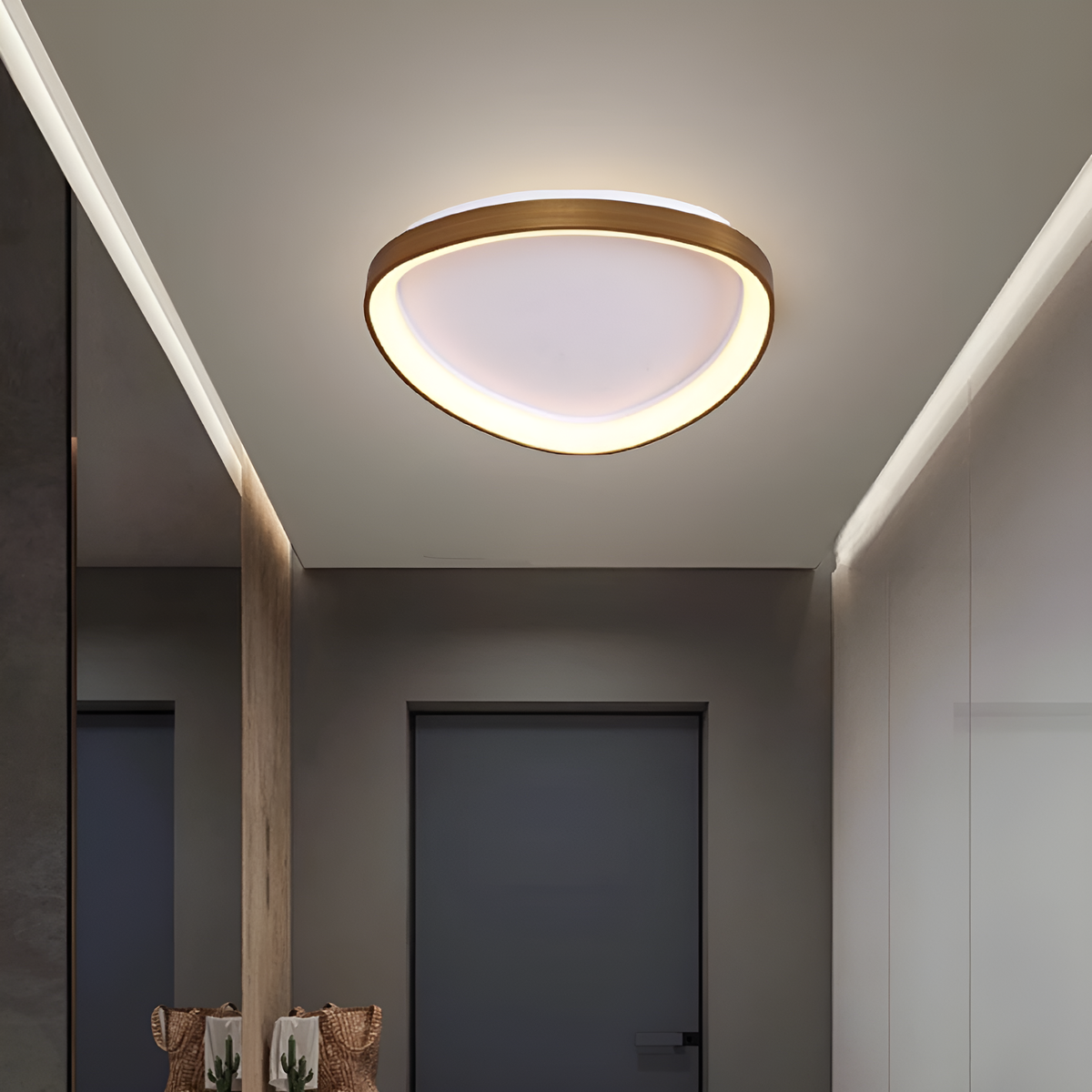 Люстра стельова золота з білим D-65 cm / D-85 cm LED 48W / 96W Ceiling Bronze UFO Single 210720-100000124