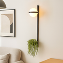 Настінний світильник чорний з білим плафоном і горшиком H-114 cm Black+White Green Orbit flower 250758-100005523