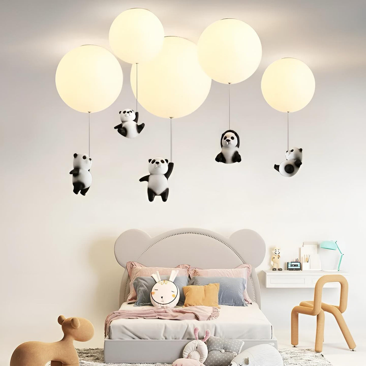 Люстра Panda ball D-20 см / D-25 см  3 варіації фігурок Пандочок White 240119-100002949
