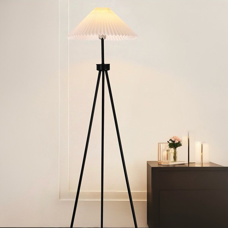 Торшер з  абажуром гофре Eco floor 158 cm Black 240721-100003467
